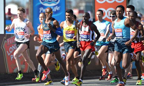 Mo Farah in 2013 London Marathon